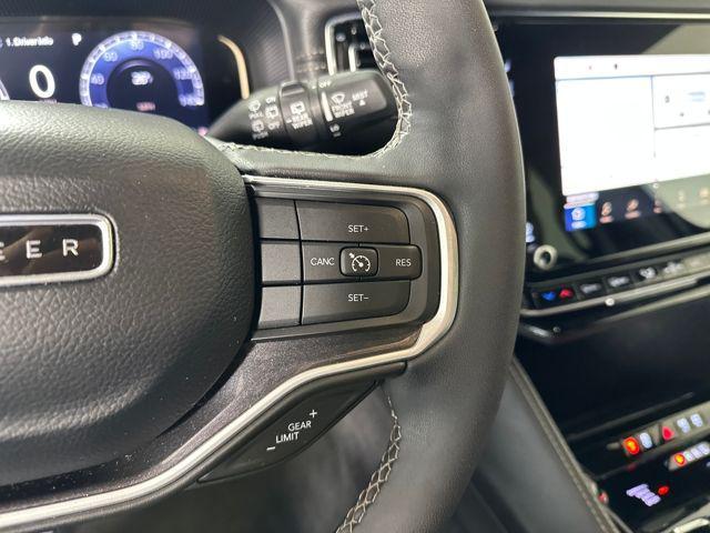 used 2022 Jeep Wagoneer car, priced at $35,990