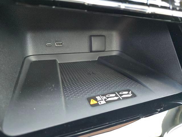 new 2026 Chevrolet Traverse car, priced at $58,320