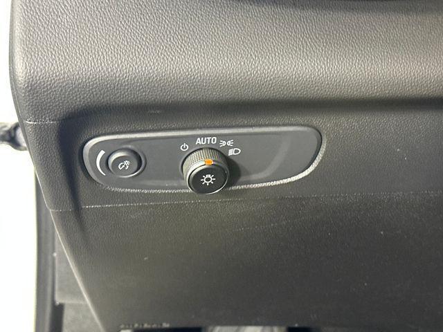 used 2022 Buick Envision car, priced at $23,590