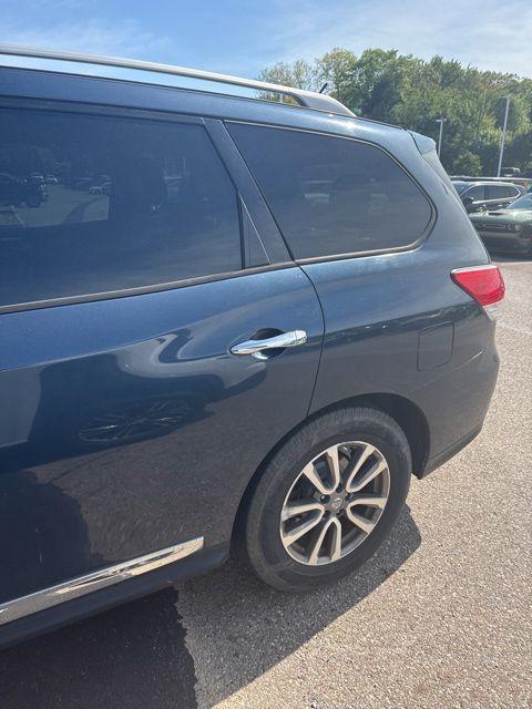 used 2015 Nissan Pathfinder car, priced at $8,397