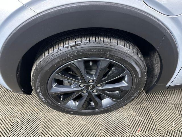 used 2022 Chevrolet Bolt EUV car, priced at $18,307