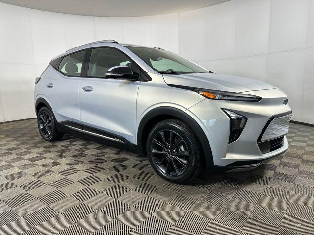 used 2022 Chevrolet Bolt EUV car, priced at $18,307