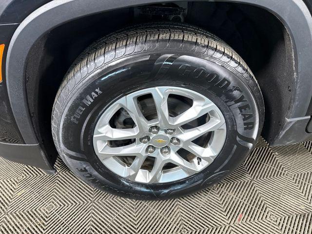 used 2023 Chevrolet Traverse car, priced at $24,390