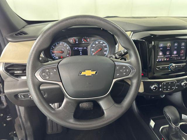 used 2023 Chevrolet Traverse car, priced at $24,390