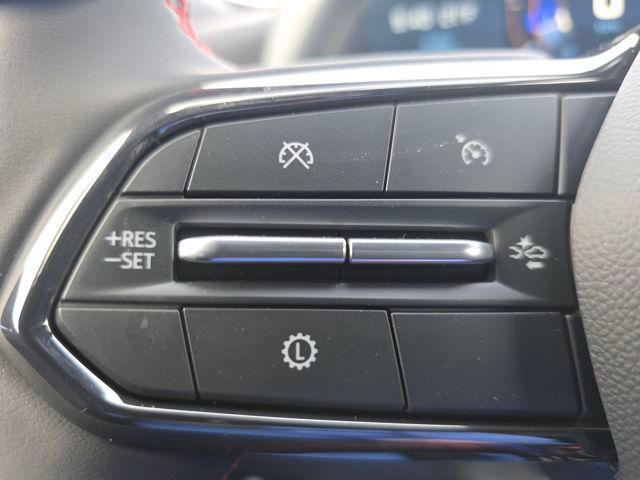 new 2026 Chevrolet Equinox car, priced at $33,651