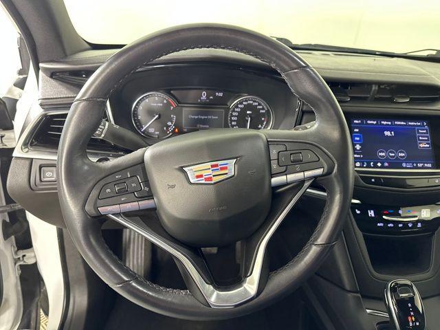 used 2022 Cadillac XT6 car, priced at $29,990