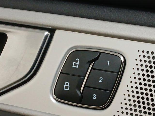 used 2022 Ford Explorer car, priced at $38,999