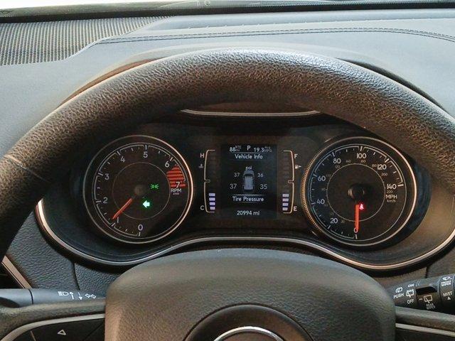 used 2021 Jeep Cherokee car, priced at $19,999