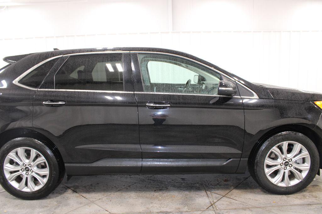 used 2024 Ford Edge car, priced at $28,288