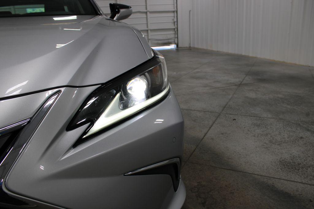 used 2020 Lexus ES 350 car, priced at $26,000