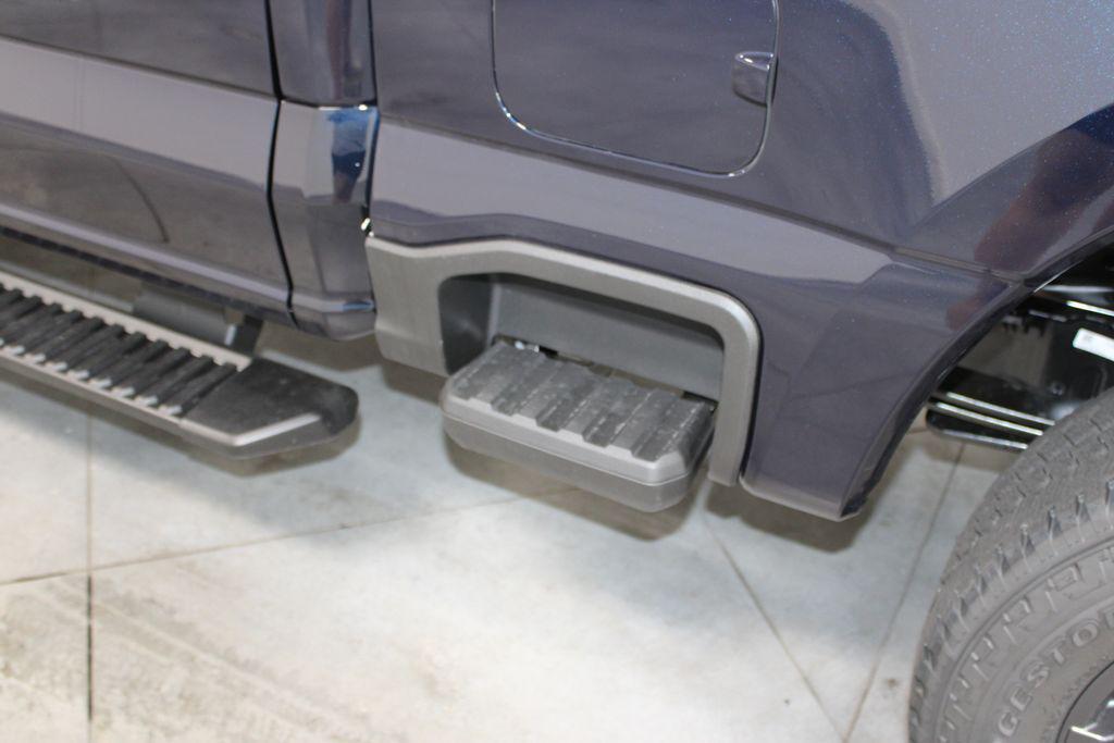 new 2025 Ford F-250 car, priced at $62,445