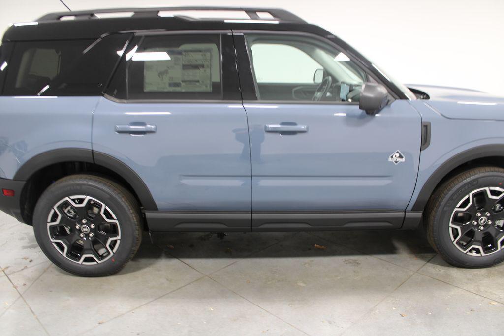 new 2025 Ford Bronco Sport car, priced at $36,929