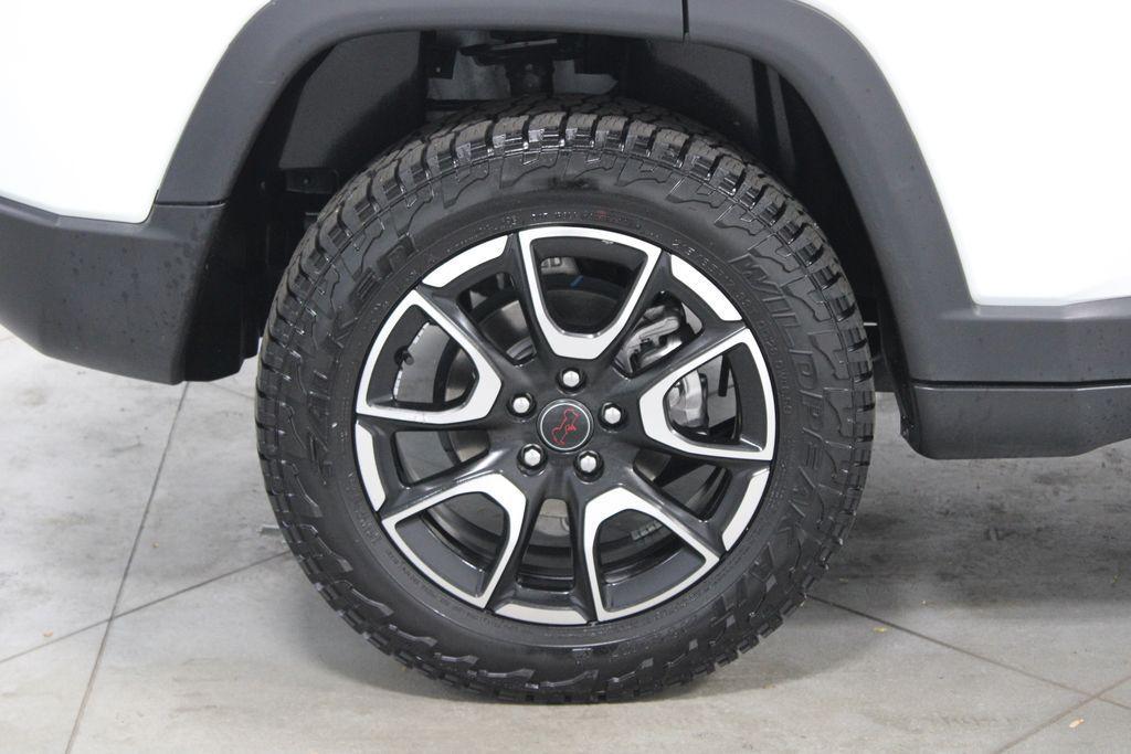 used 2025 Jeep Compass car, priced at $24,000