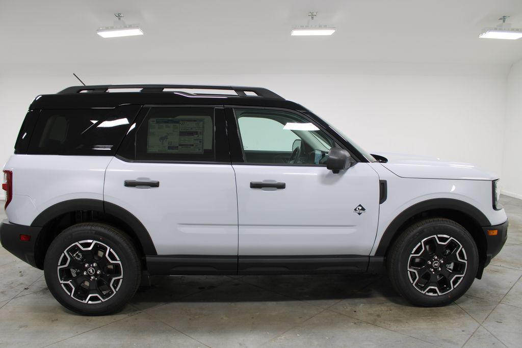 new 2026 Ford Bronco Sport car, priced at $37,125