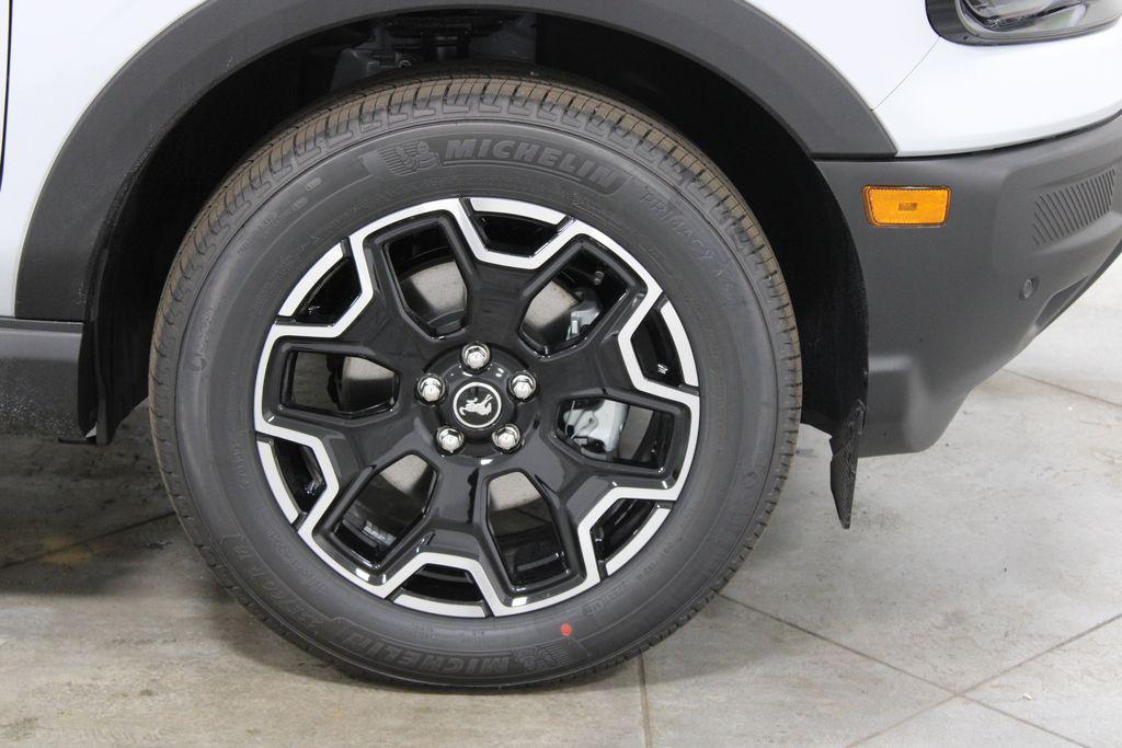 new 2026 Ford Bronco Sport car, priced at $37,125