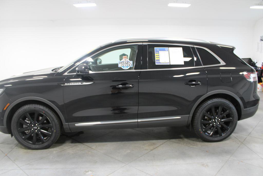 used 2022 Lincoln Nautilus car, priced at $28,688