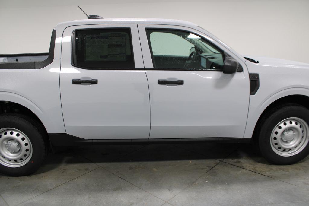 new 2025 Ford Maverick car, priced at $27,920