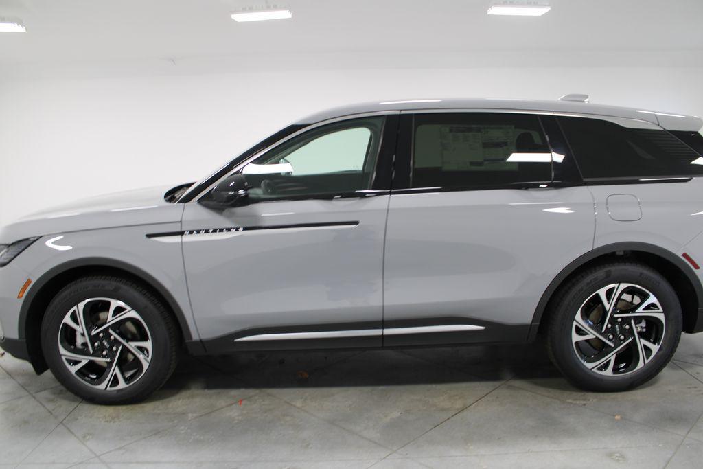 new 2026 Lincoln Nautilus car, priced at $55,182