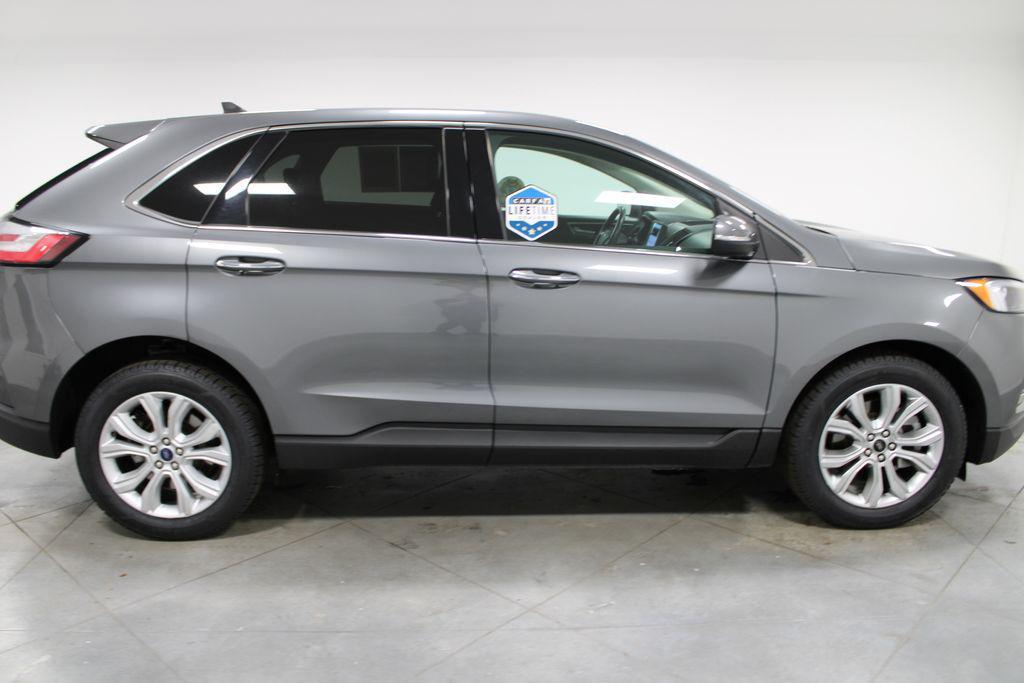 used 2024 Ford Edge car, priced at $25,000