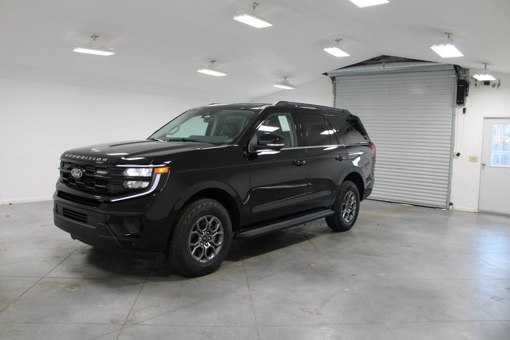 new 2026 Ford Expedition car, priced at $64,879