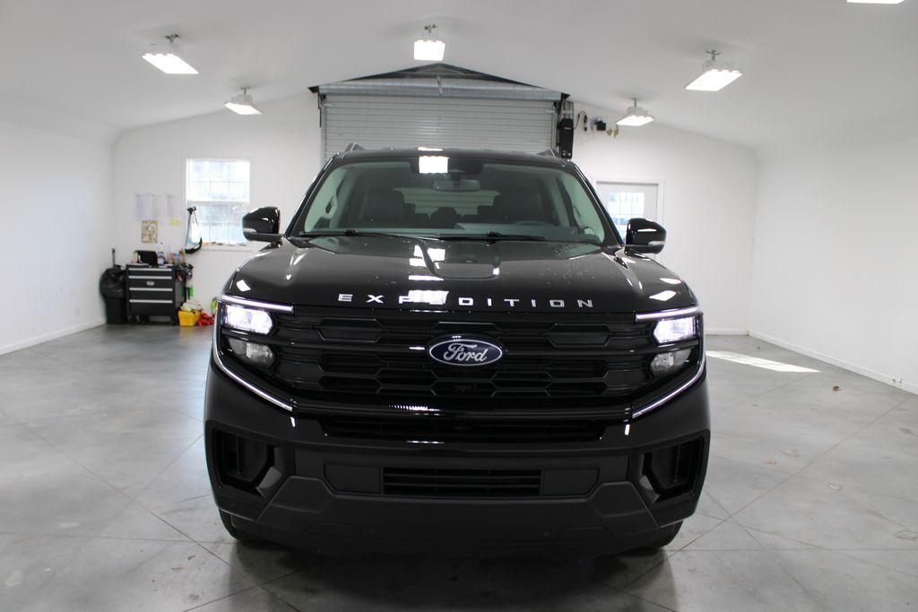 new 2026 Ford Expedition car, priced at $64,879