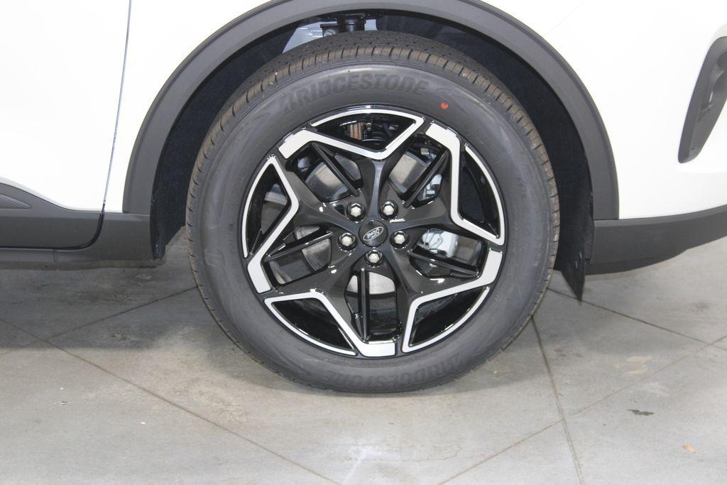 new 2026 Ford Escape car, priced at $36,122