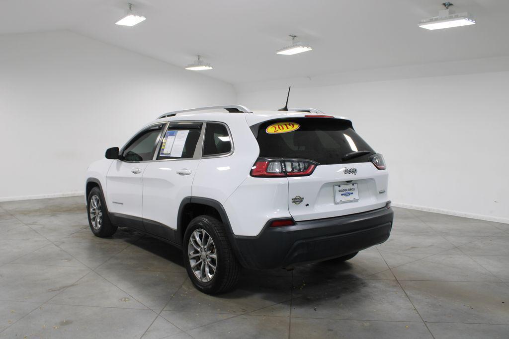 used 2019 Jeep Cherokee car, priced at $13,518