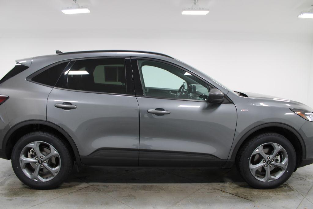 used 2025 Ford Escape car, priced at $24,348