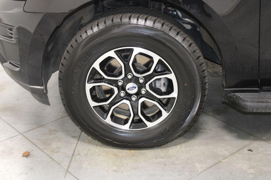 used 2024 Ford Expedition Max car, priced at $40,558
