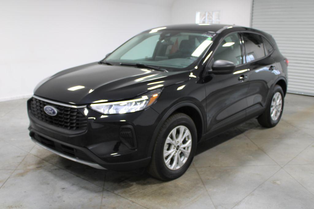 used 2025 Ford Escape car, priced at $25,188