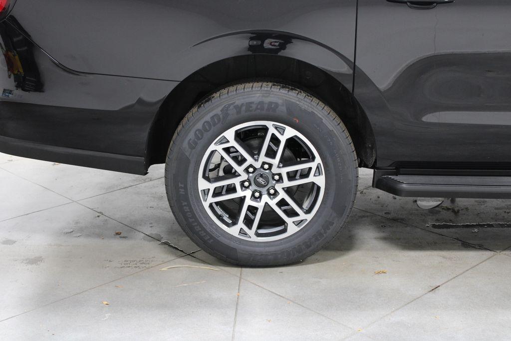 new 2026 Ford Expedition Max car, priced at $67,904