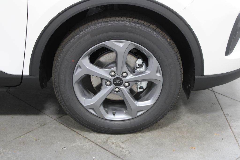 new 2026 Ford Escape car, priced at $33,469