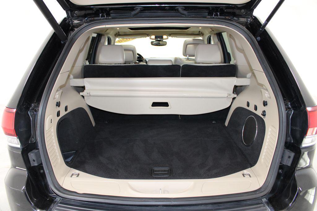 used 2020 Jeep Grand Cherokee car, priced at $14,248