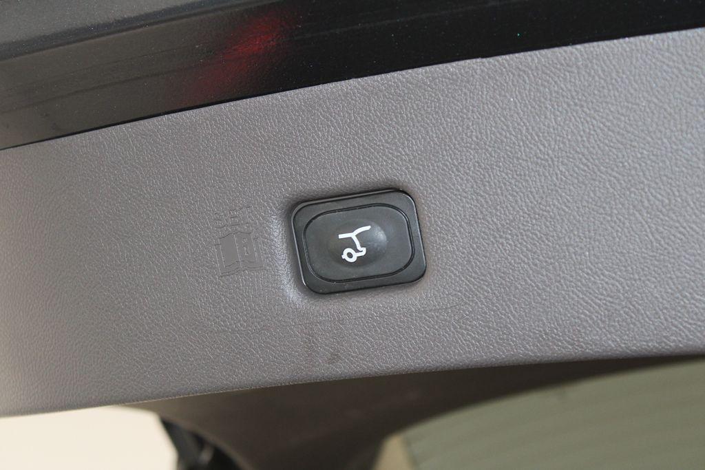 used 2023 Lincoln Nautilus car, priced at $35,000