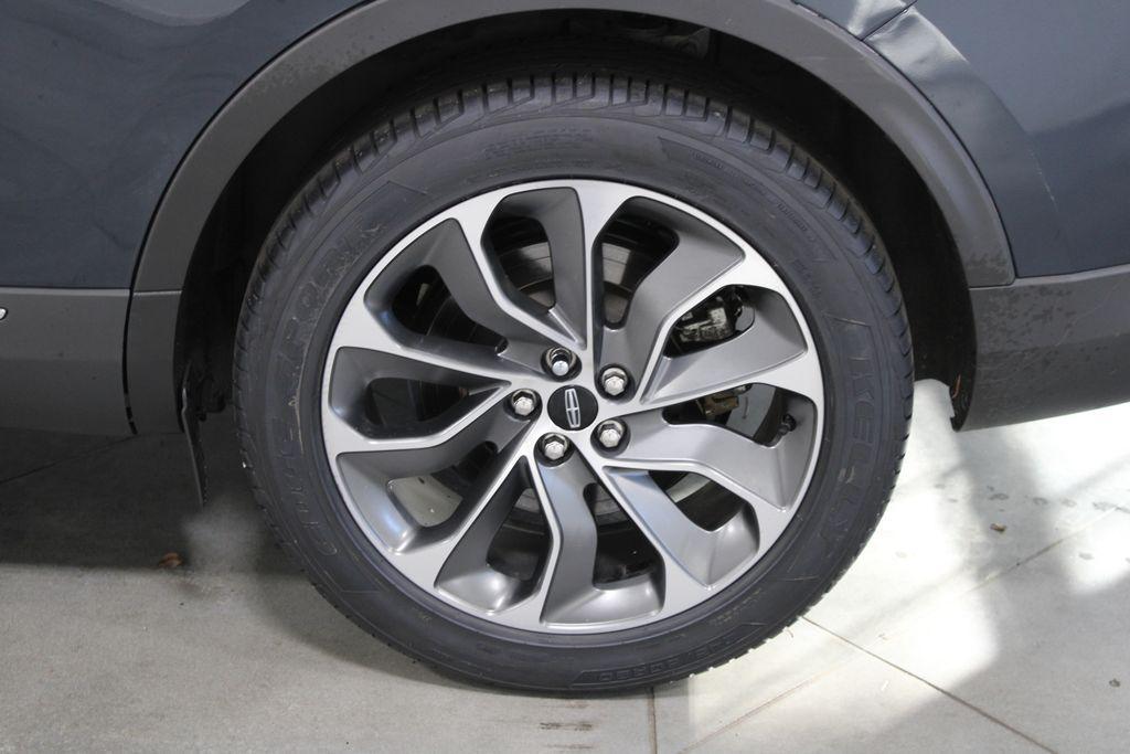 used 2023 Lincoln Nautilus car, priced at $35,000