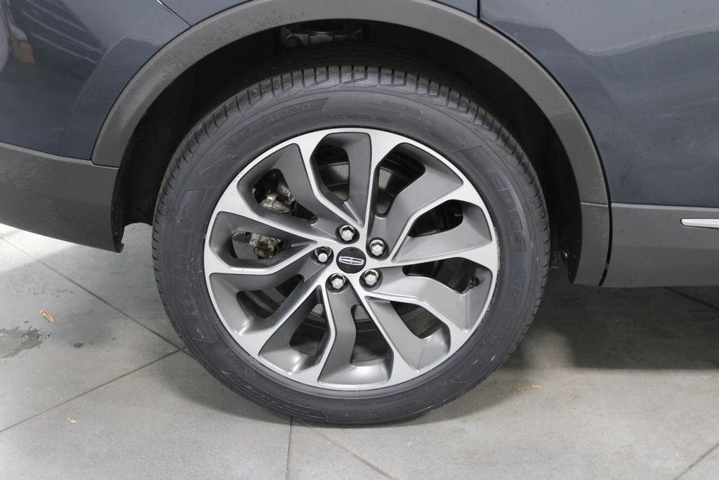 used 2023 Lincoln Nautilus car, priced at $35,000