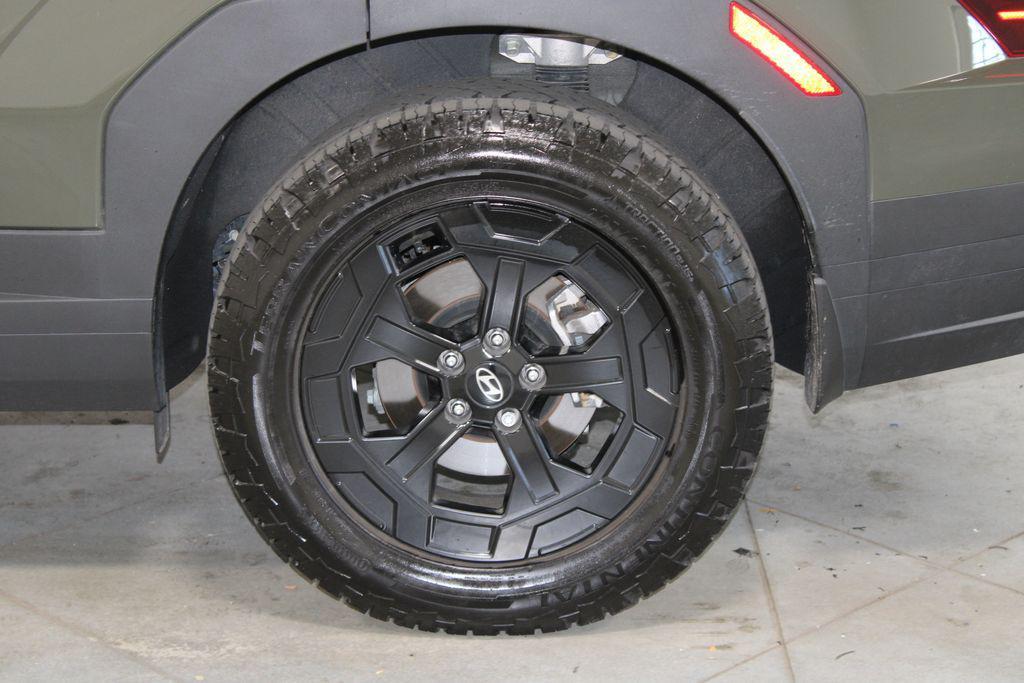 used 2025 Hyundai Santa Fe car, priced at $34,738