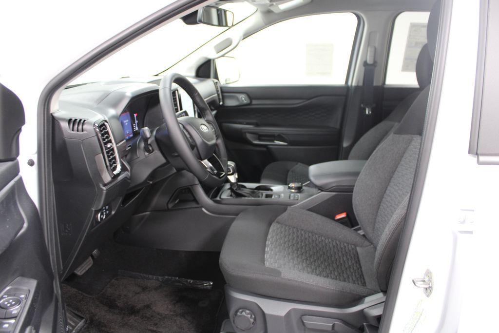 new 2025 Ford Ranger car, priced at $37,317