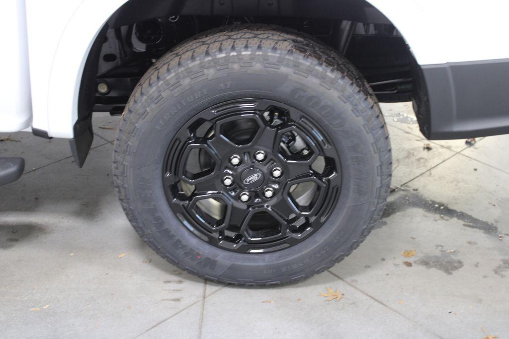 new 2025 Ford Ranger car, priced at $37,317