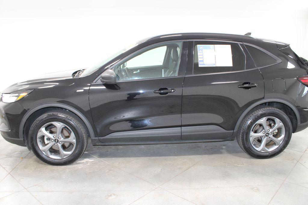 used 2025 Ford Escape car, priced at $25,348