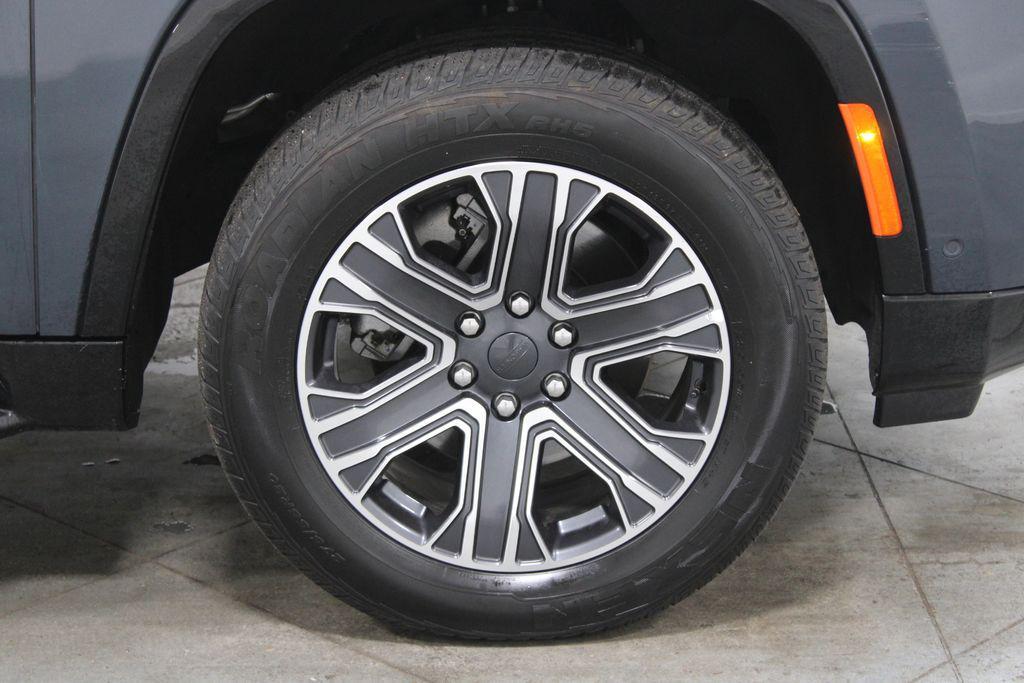 used 2024 Jeep Wagoneer car, priced at $53,738