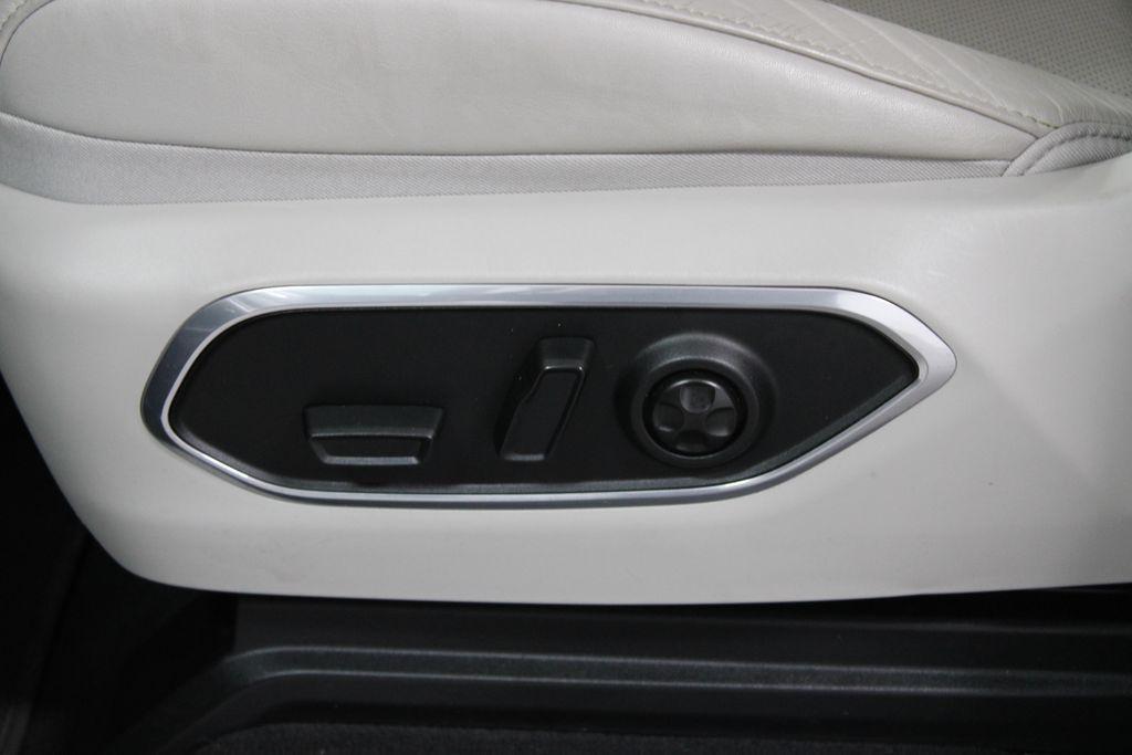 used 2024 Jeep Wagoneer car, priced at $53,738