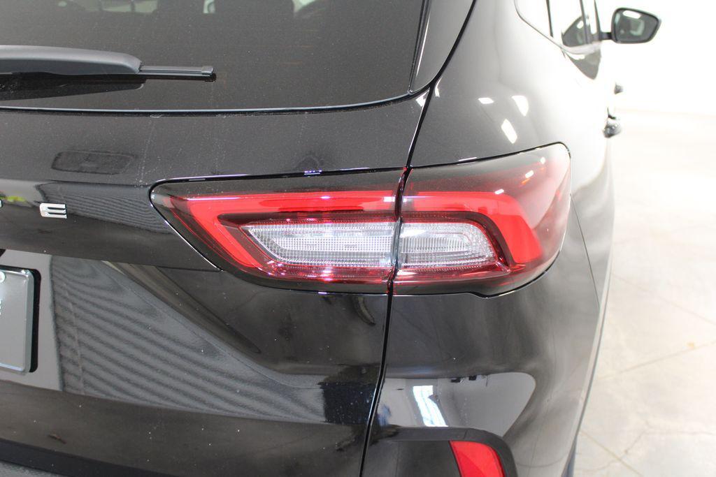 new 2026 Ford Escape car, priced at $31,288