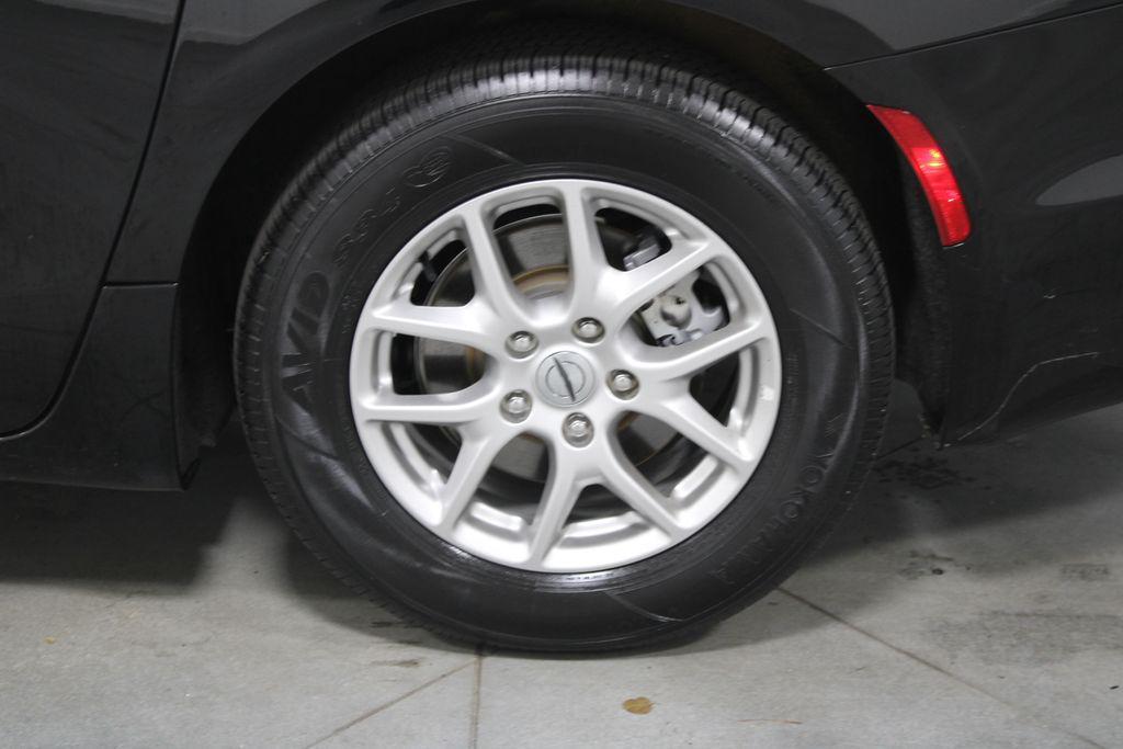 used 2024 Chrysler Pacifica car, priced at $26,378