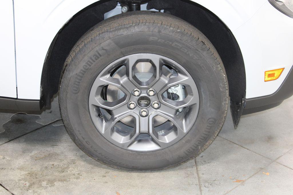 new 2025 Ford Maverick car, priced at $30,807