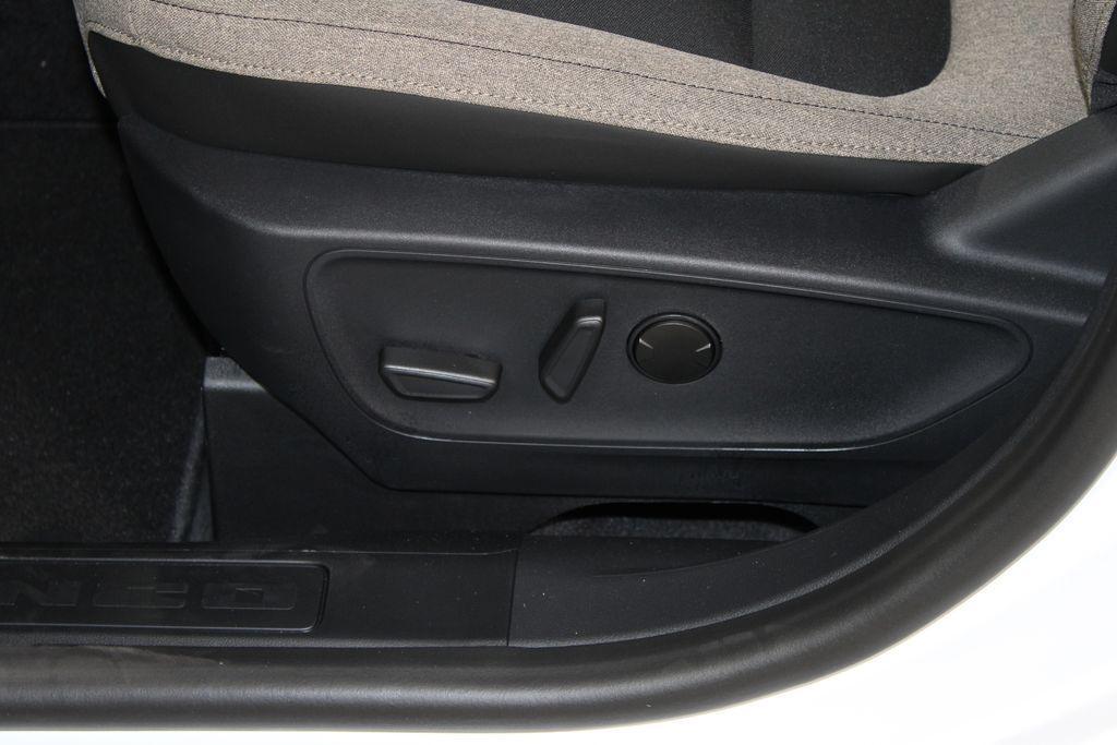 new 2025 Ford Bronco Sport car, priced at $30,671