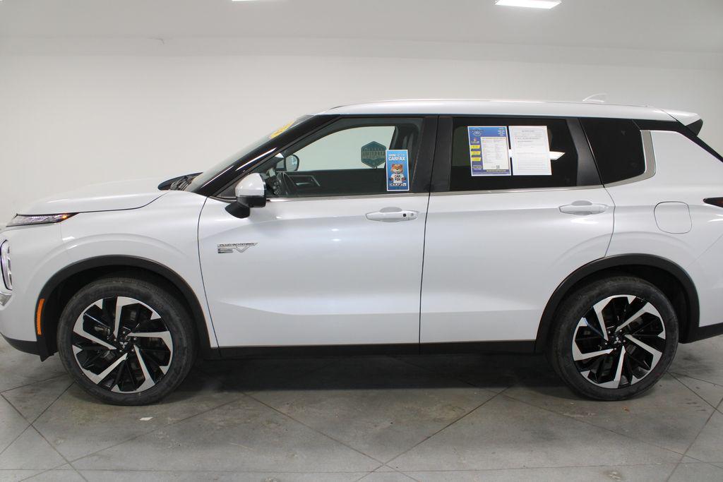 used 2024 Mitsubishi Outlander PHEV car, priced at $24,108