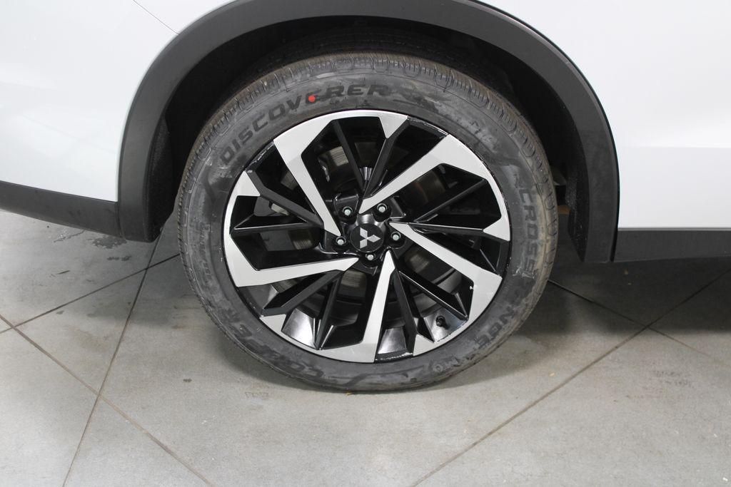 used 2024 Mitsubishi Outlander PHEV car, priced at $24,108