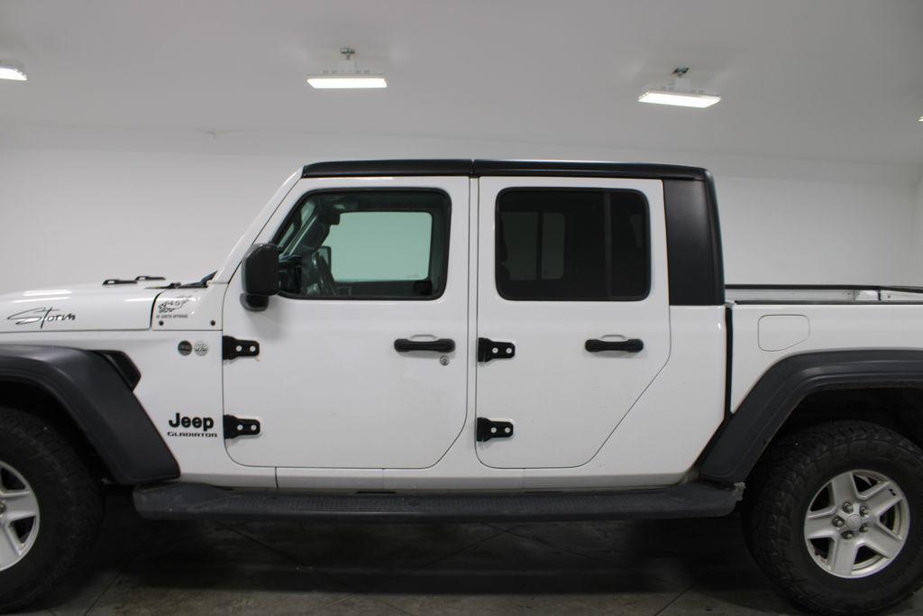 used 2020 Jeep Gladiator car, priced at $23,588