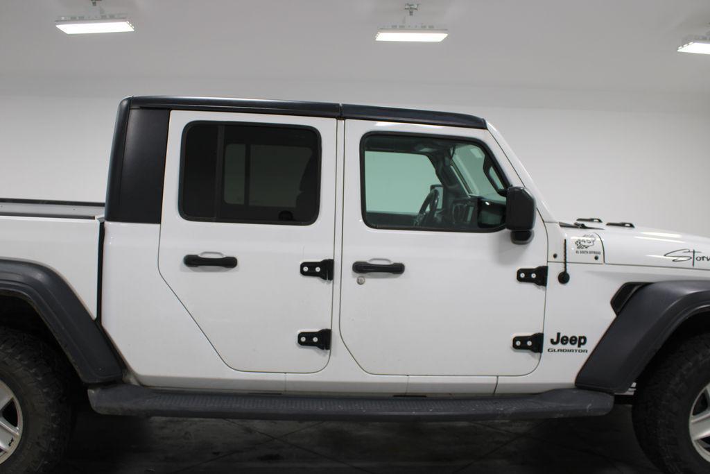 used 2020 Jeep Gladiator car, priced at $23,588